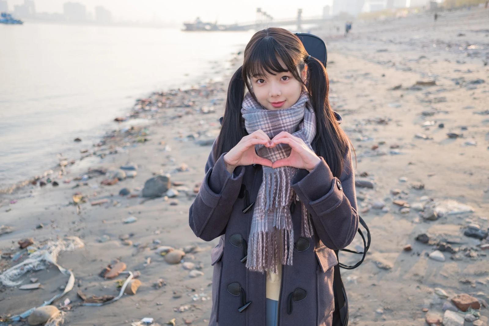 柴系小乖(稚乖画册)---赤西夜夜-吉他少女-[83P1V-1.53GB]-2.webp